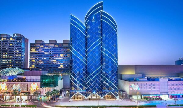 تور ویژه دبی هتل سیتی سیزن تاور