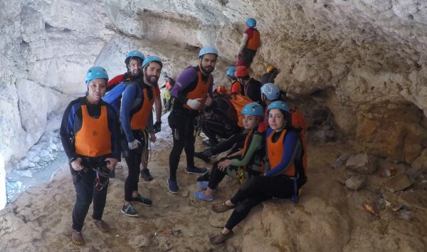 تور ویژه دره رغز (لذت دره نوردی در عروس دره های ایران)