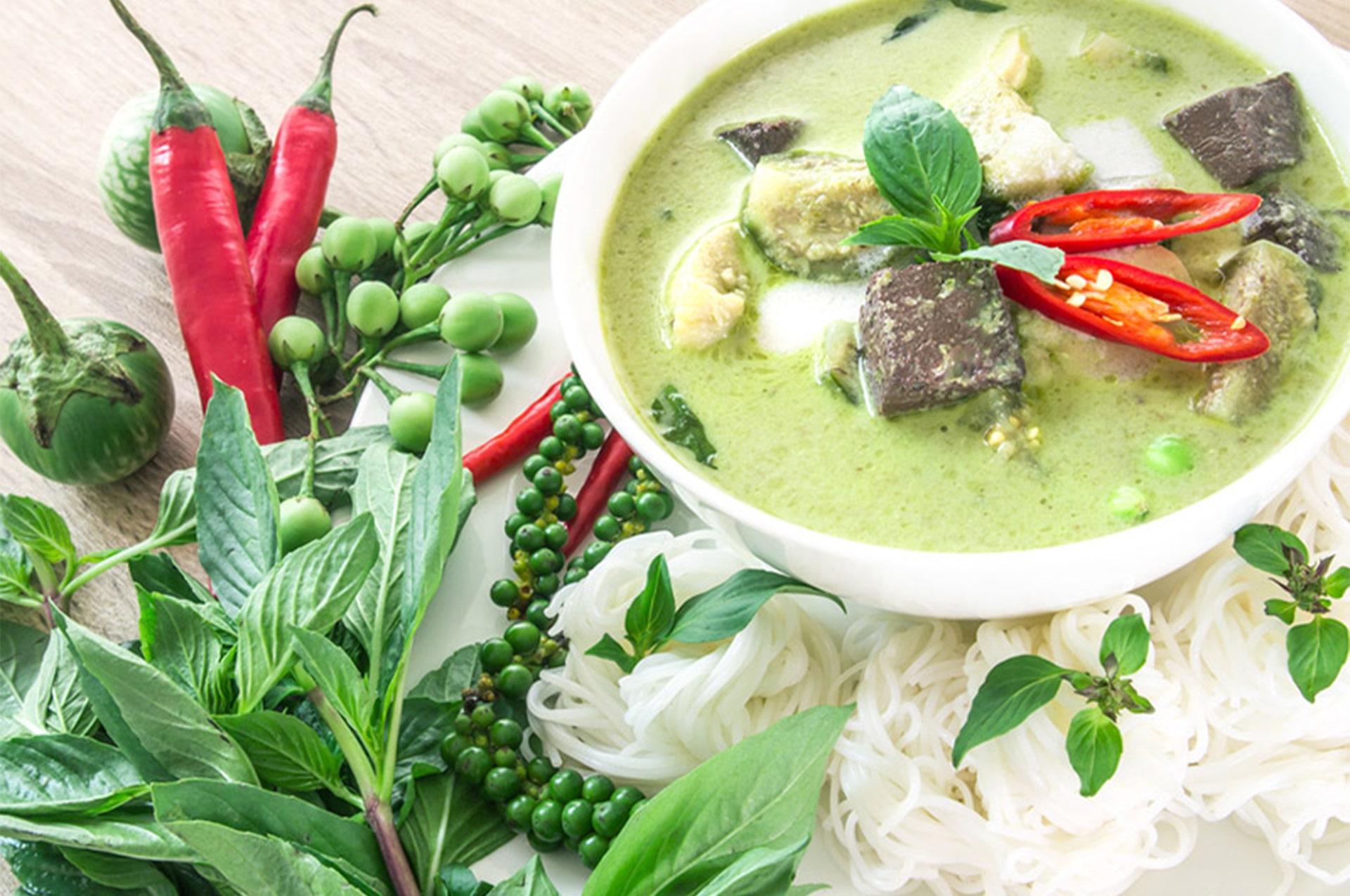 تور تایلند 39 food-thailand-01