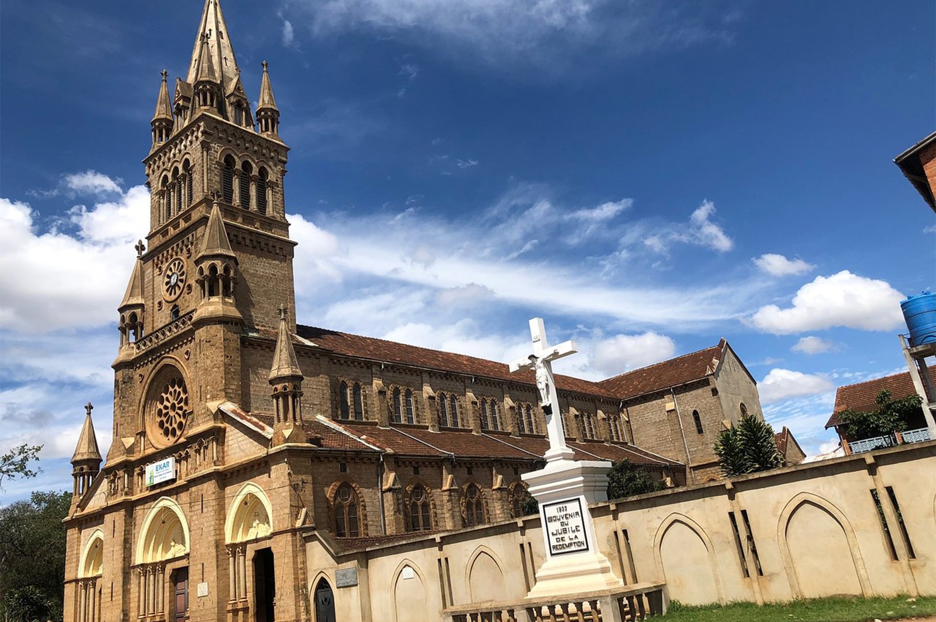 تور ماداگاسکار 34 attractions-madagascar-01