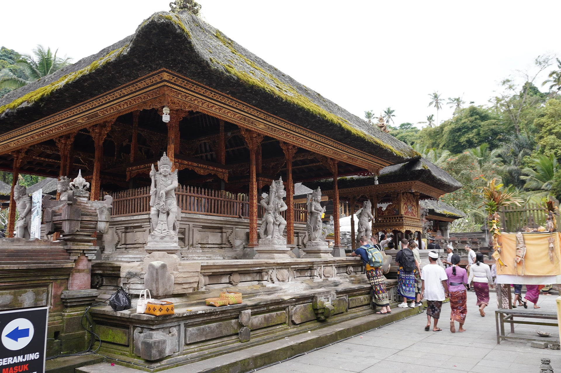 تور اندونزی 76 festivals-indonesia-04