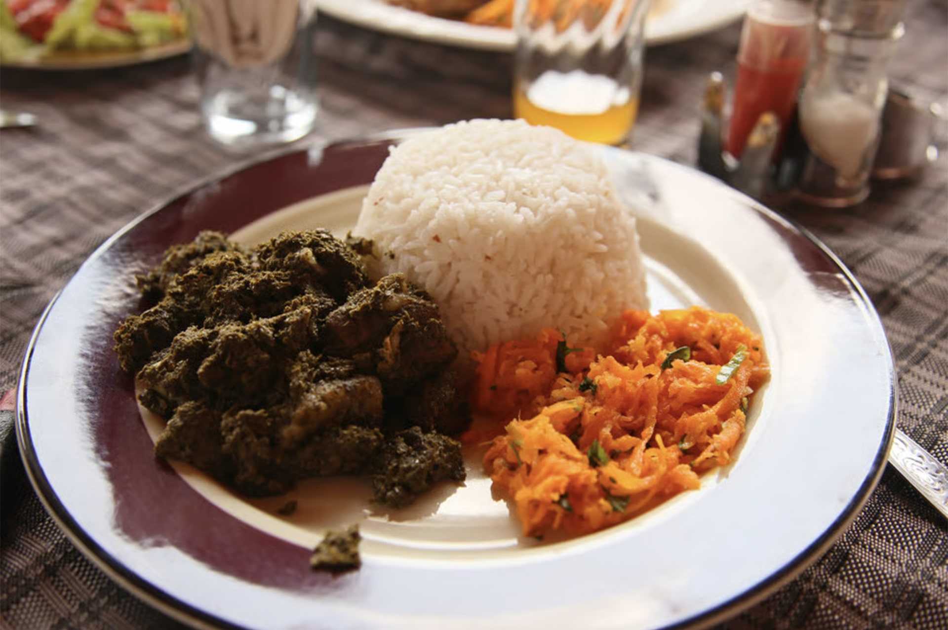تور ماداگاسکار 44 food-madagascar-01
