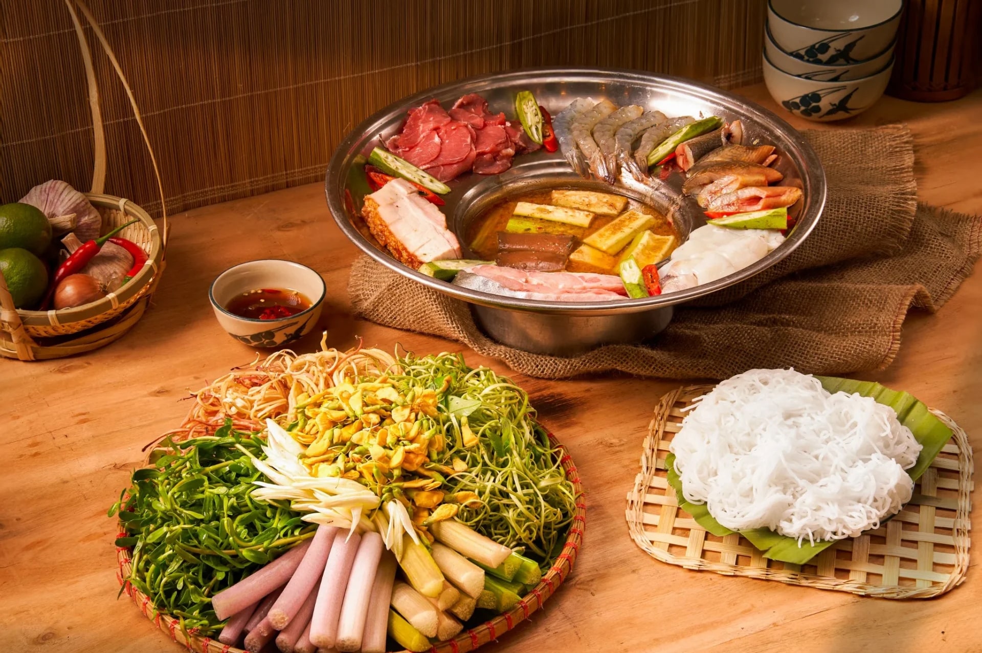 تور ویتنام 62 food-vietnam-01