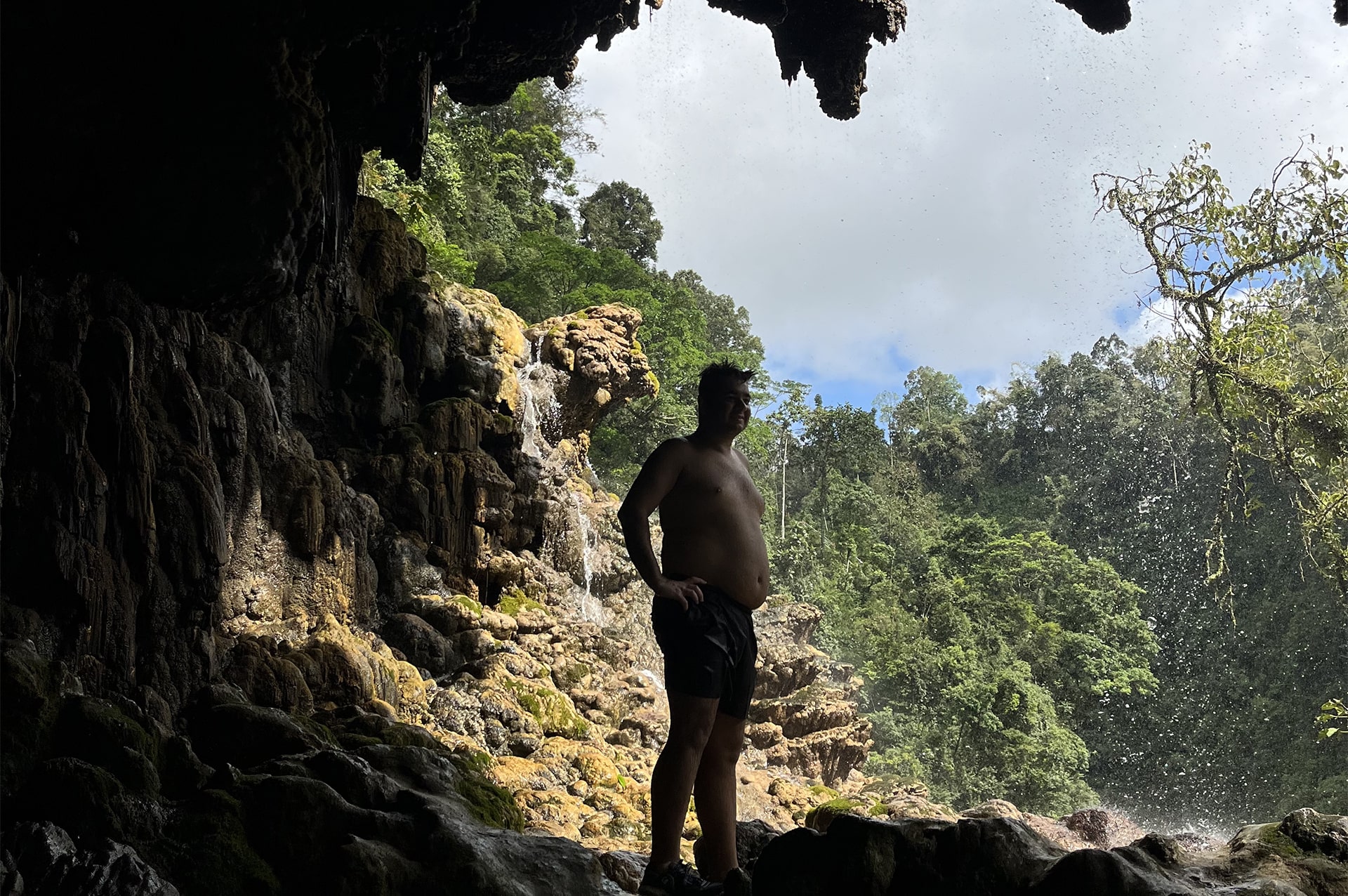 تور اندونزی 16 where-indonesia-01